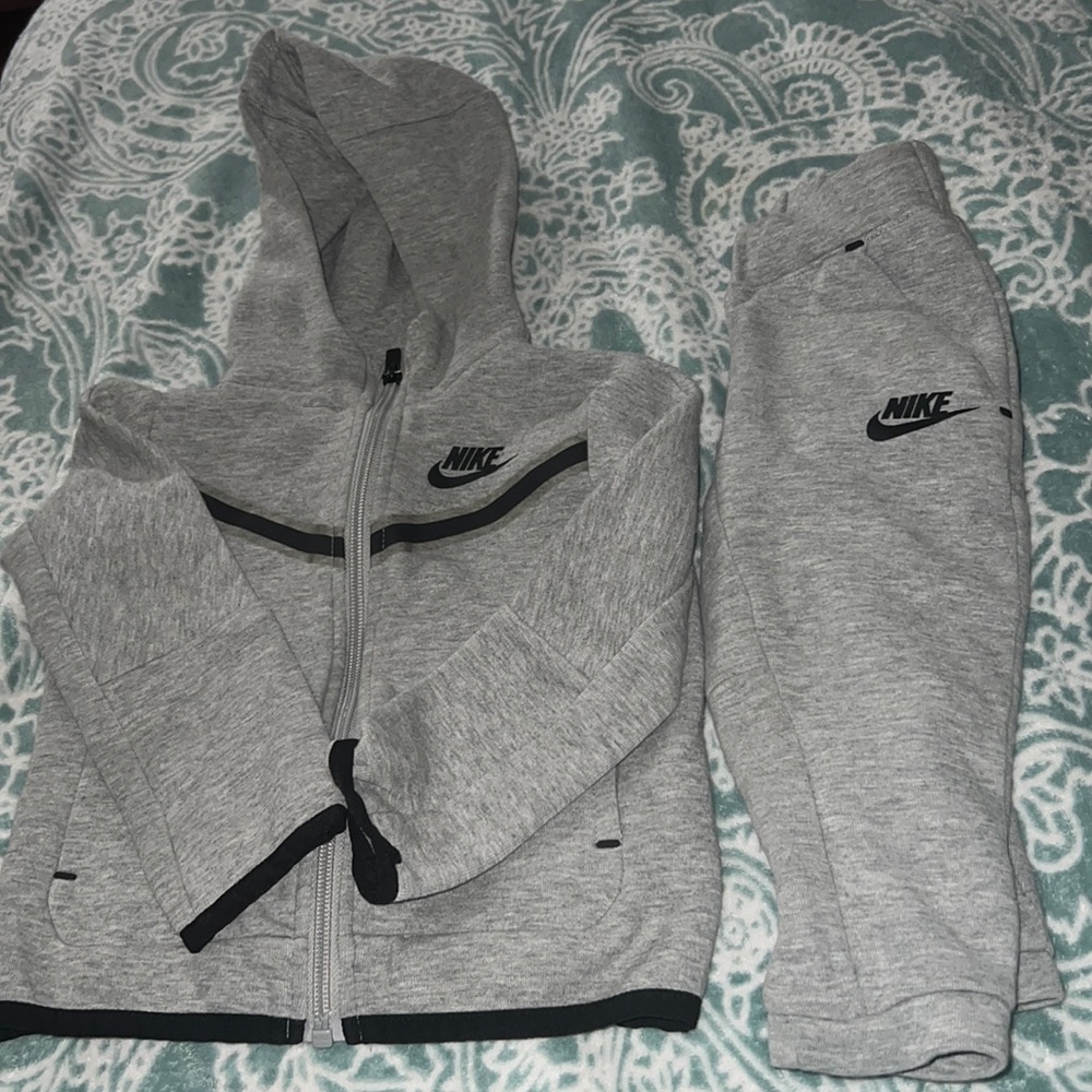 Nike tech suit for kids
